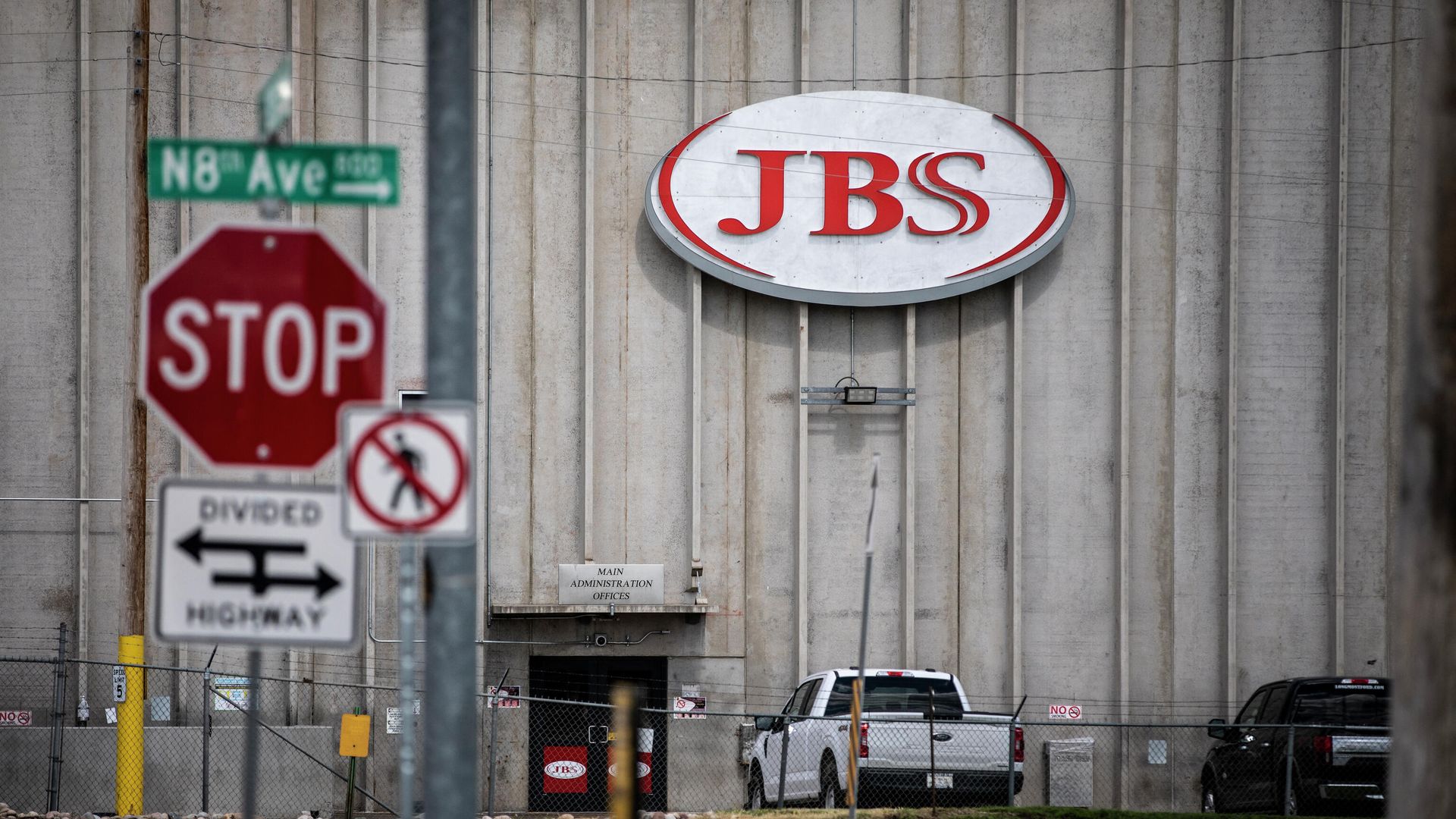 Завод JBS в Колорадо, закрытый после кибератаки Завод JBS в Колорадо, закрытый после кибератаки - РИА Новости, 1920, 02.06.2021