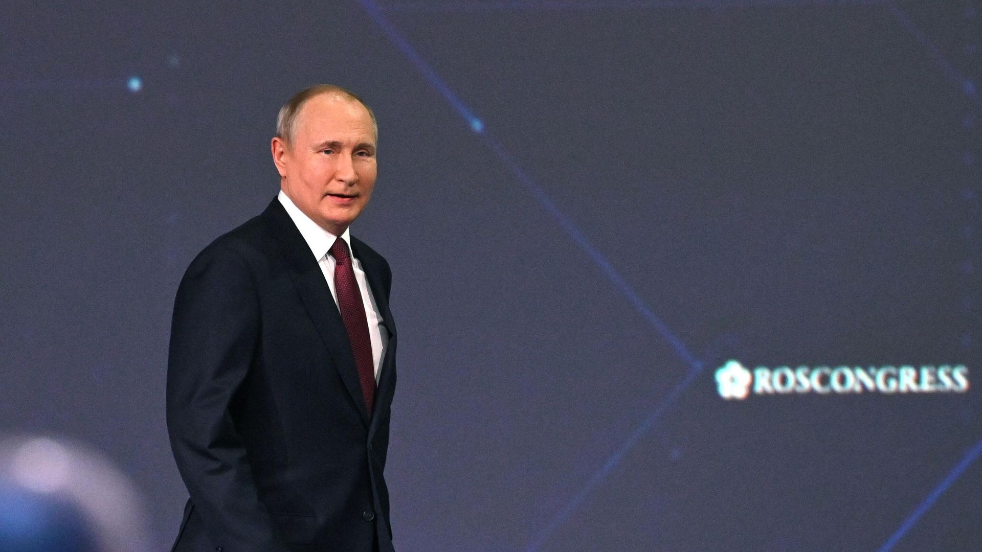 Президент РФ Владимир Путин на пленарном заседании в рамках Петербургского международного экономического форума - 2021 Президент РФ Владимир Путин на пленарном заседании в рамках Петербургского международного экономического форума - 2021 - РИА Новости, 1920, 04.06.2021