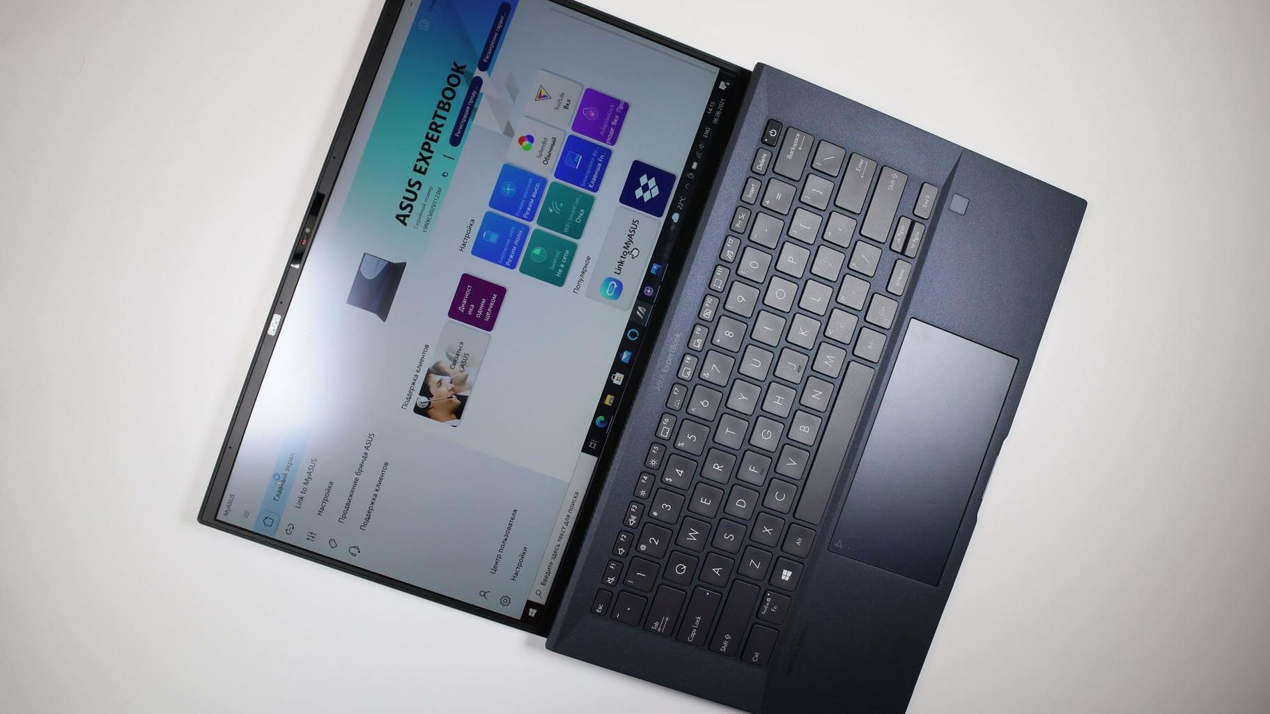 Ноутбук ASUS ExpertBook Ноутбук ASUS ExpertBook - РИА Новости, 1920, 09.06.2021