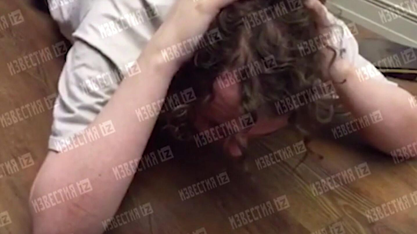 Скриншот видео задержания блогера Хованского Скриншот видео задержания блогера Хованского - РИА Новости, 1920, 09.06.2021