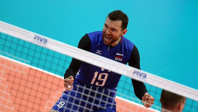 Игрок сборной России Игорь Колодинский в матче группового отборочного раунда розыгрыша Мировой Лиги между сборными командами России и Ирана.