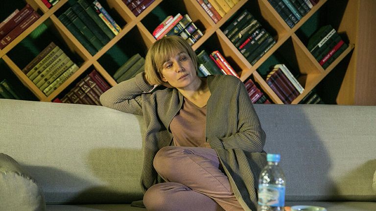 Кадр из сериала Пробуждение Кадр из сериала Пробуждение