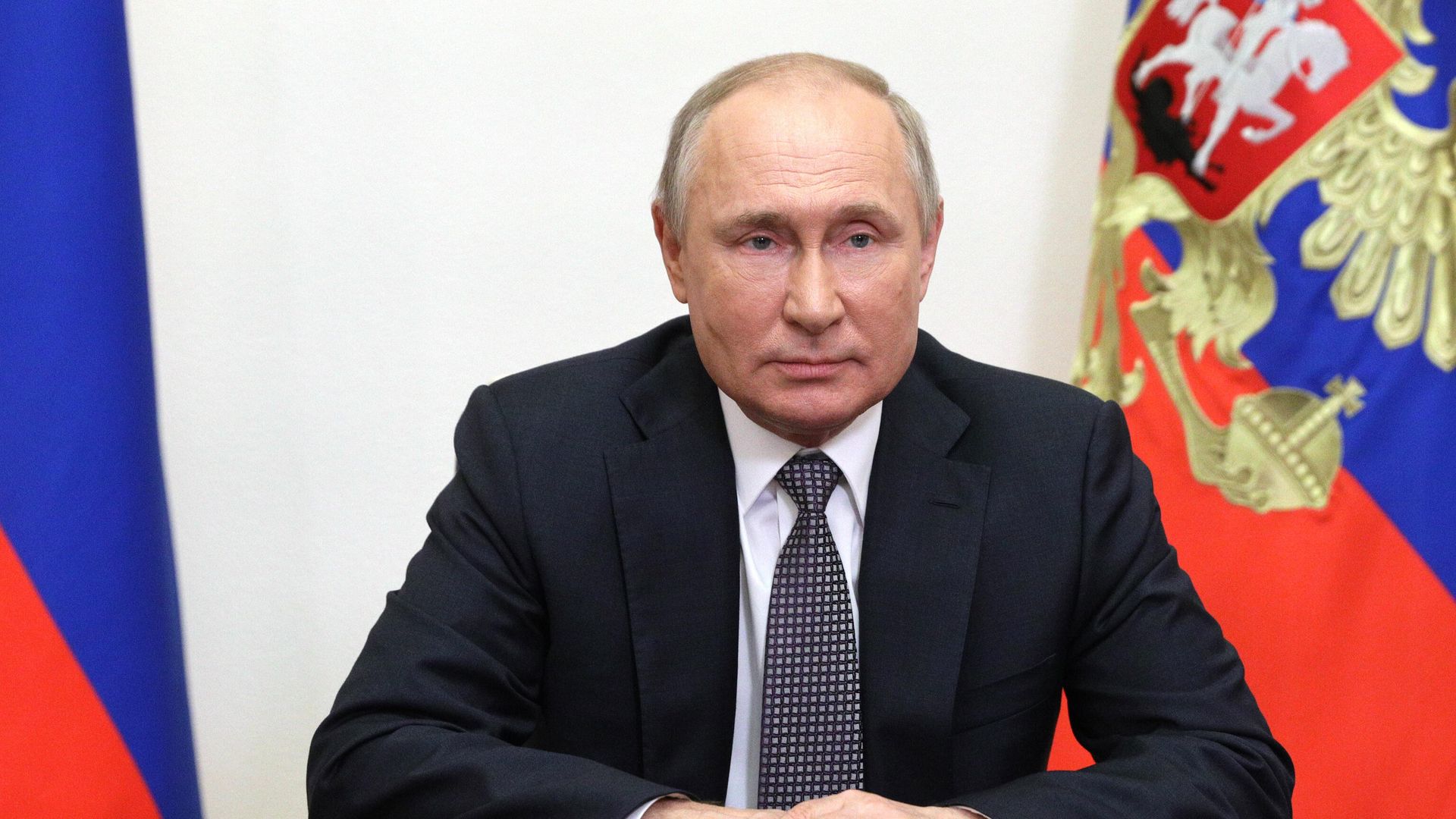 Президент РФ Владимир Путин выступает с видеообращением к участникам и гостям IX Московской конференции по международной безопасности Президент РФ Владимир Путин выступает с видеообращением к участникам и гостям IX Московской конференции по международной безопасности - РИА Новости, 1920, 23.06.2021