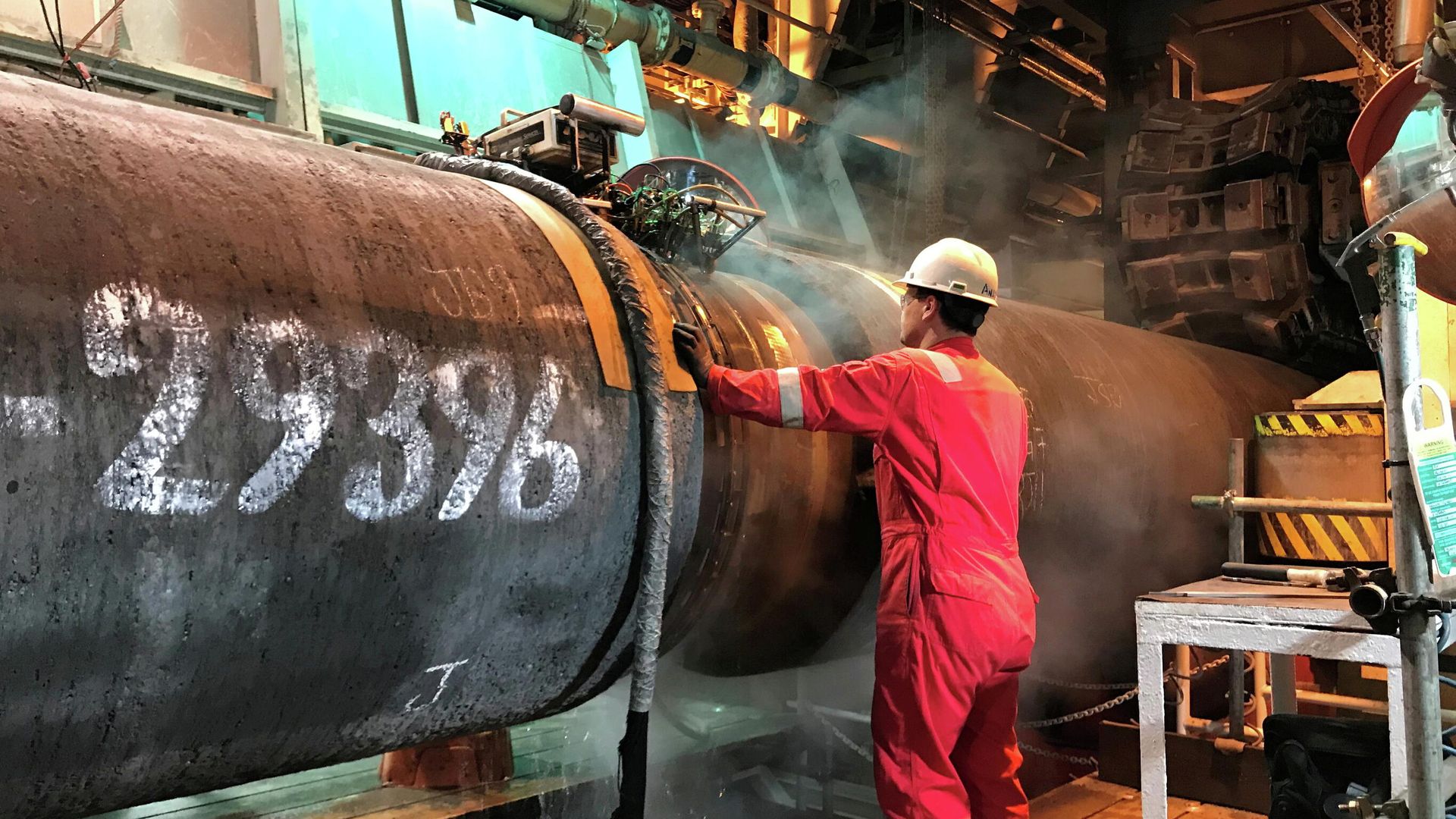 Подготовка трубы для строительства газопровода Nord Stream 2 в Балтийском море - РИА Новости, 1920, 09.07.2021