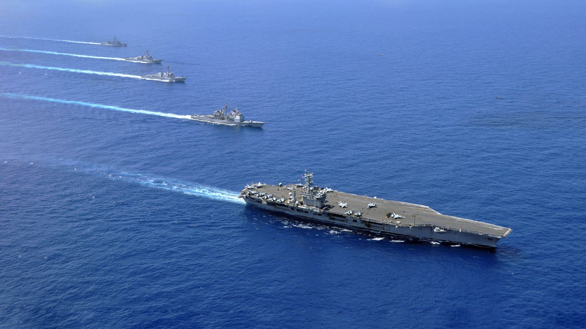 Авианосная группа 7-го флота ВМС США в Южно-Китайском море Авианосная группа 7-го флота ВМС США в Южно-Китайском море - РИА Новости, 1920, 31.10.2020