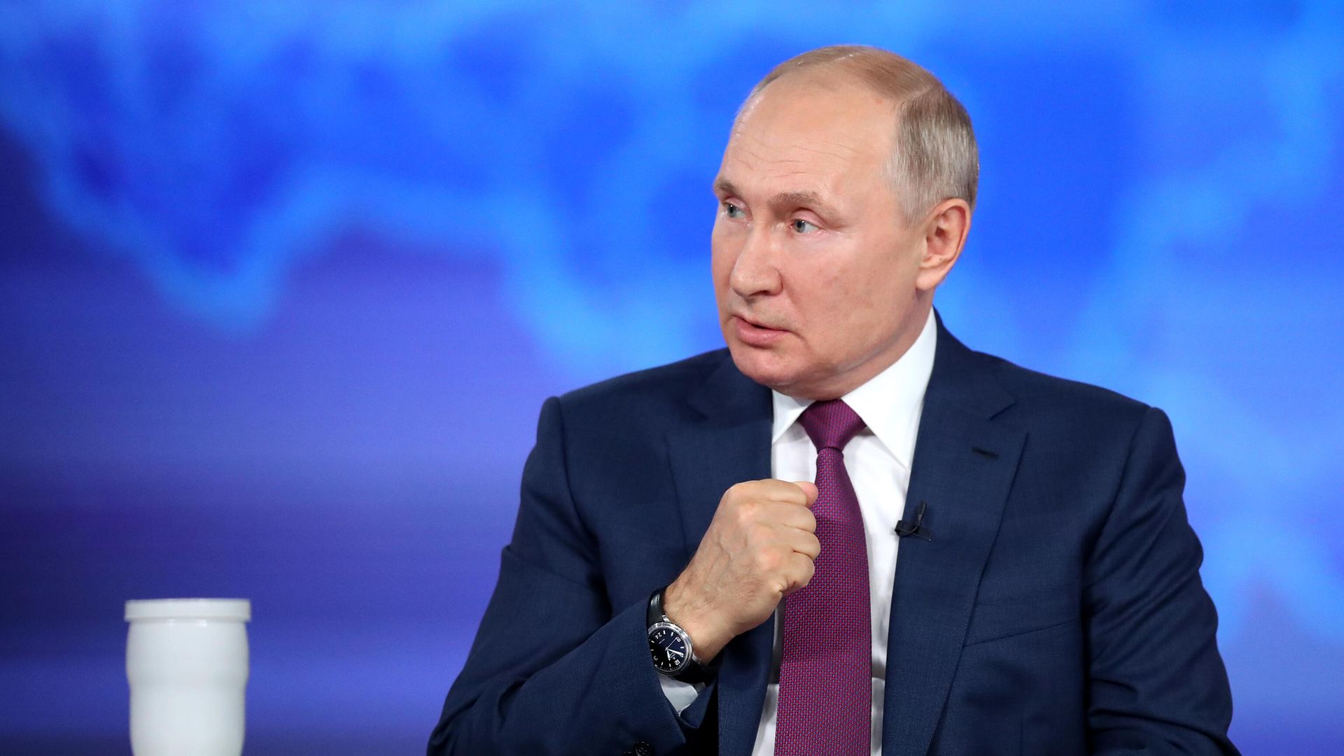 Прямая линия с президентом РФ Владимиром Путиным Прямая линия с президентом РФ Владимиром Путиным - РИА Новости, 1920, 05.07.2021