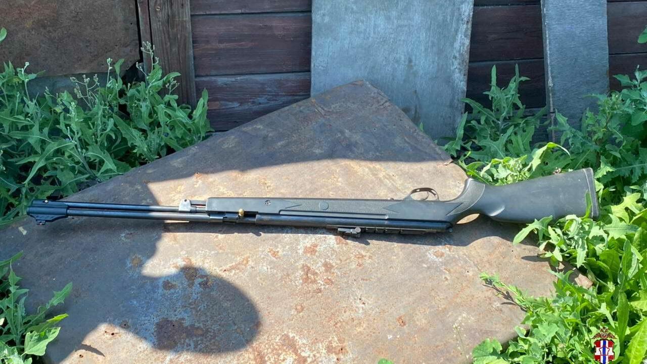 В Омске задержан подозреваемый в стрельбе по школьницам из пневматического оружия - РИА Новости, 1920, 01.07.2021