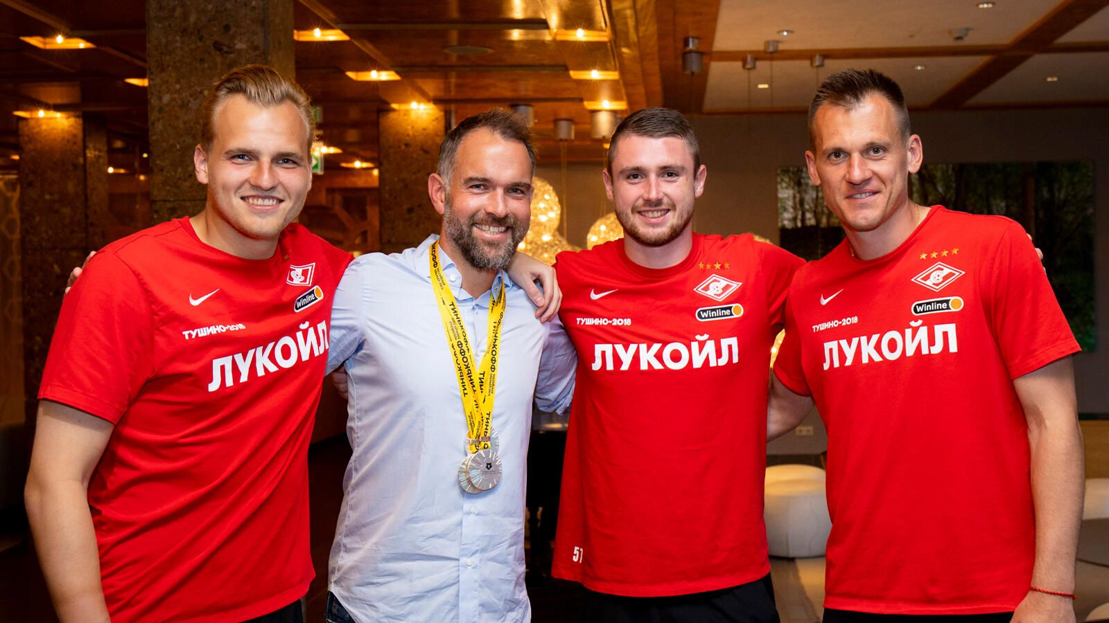 Александр Максименко, Макс Урванички, Александр Селихов и Артем Ребров (слева направо) Александр Максименко, Макс Урванички, Александр Селихов и Артем Ребров (слева направо) - РИА Новости, 1920, 02.07.2021