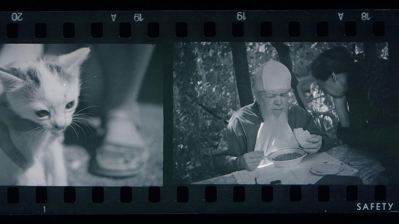 Фрагмент пленки с фотографиями святителя Луки Фрагмент пленки с фотографиями святителя Луки - РИА Новости, 1920, 05.07.2021