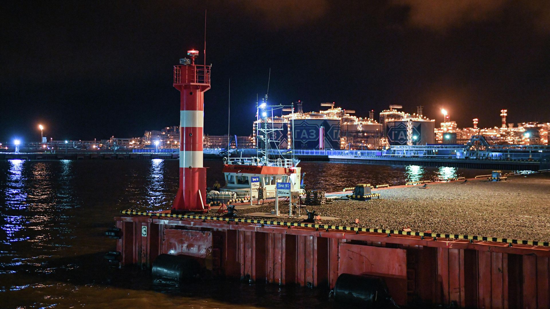 Завод по производству сжиженного природного газа Ямал СПГ в морском порту Саббета - РИА Новости, 1920, 18.05.2022