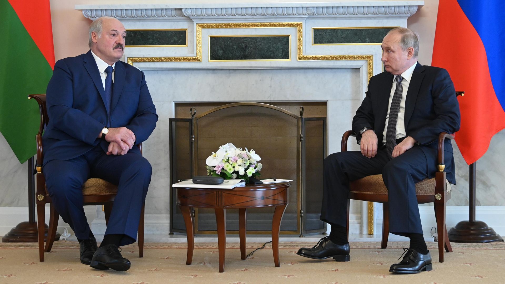 Президент РФ Владимир Путин и президент Белоруссии Александр Лукашенко во время встречи Президент РФ Владимир Путин и президент Белоруссии Александр Лукашенко во время встречи - РИА Новости, 1920, 08.09.2021