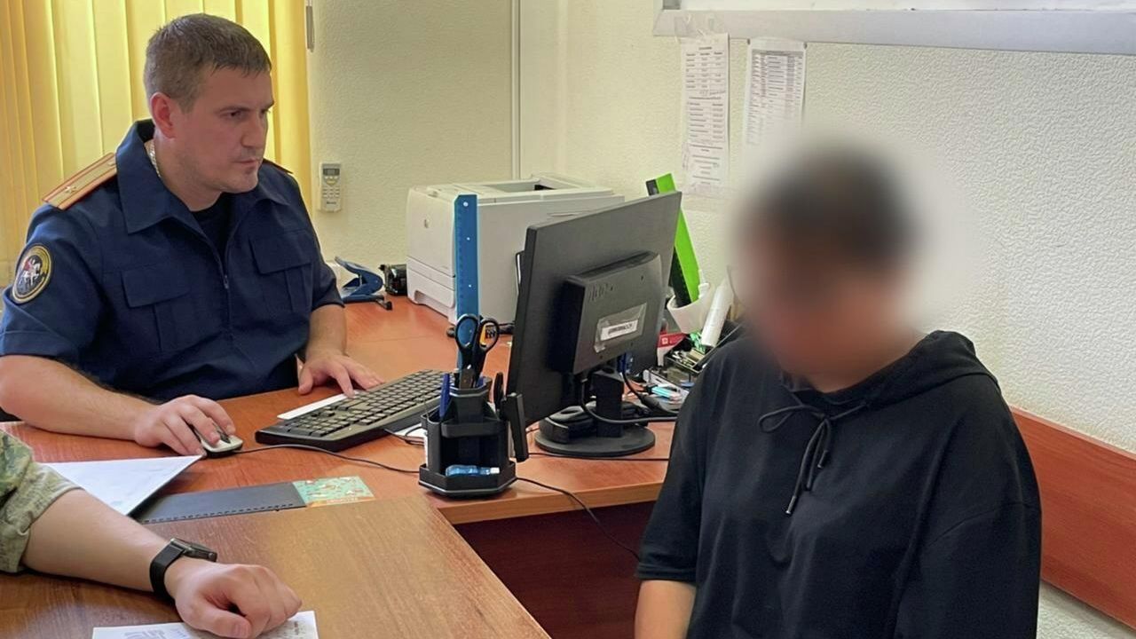 Установлена личность женщины, бросившей младенца в пакете в городе Энгельс Установлена личность женщины, бросившей младенца в пакете в городе Энгельс - РИА Новости, 1920, 15.07.2021