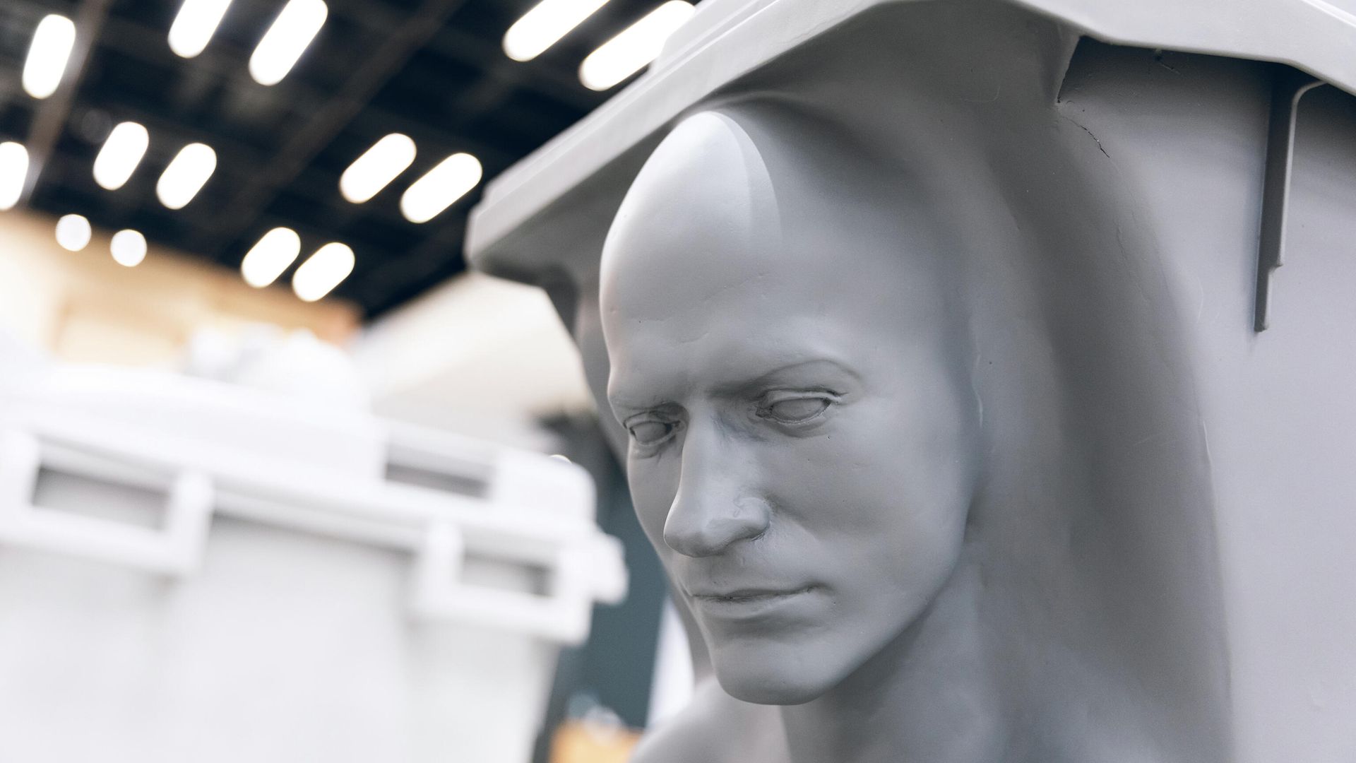 Контейнер. Медитация, (2017). Выставка New Nature арт-группы Recycle в ЦВЗ Манеж в Санкт-Петербурге Контейнер. Медитация, (2017). Выставка New Nature арт-группы Recycle в ЦВЗ Манеж в Санкт-Петербурге - РИА Новости, 1920, 16.07.2021