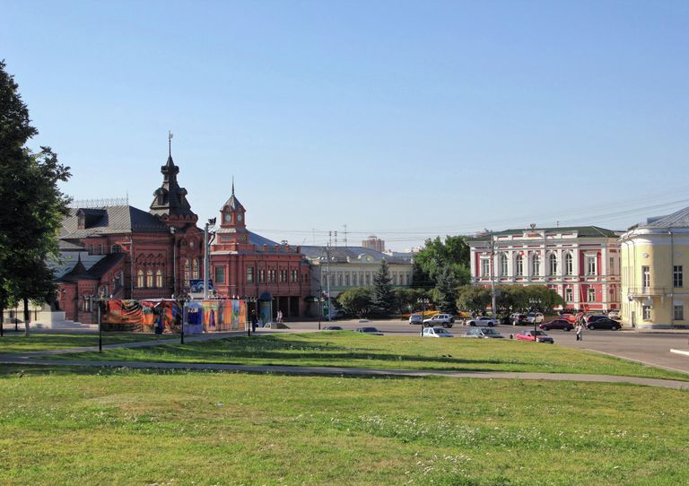 Соборная площадь во Владимире Соборная площадь во Владимире