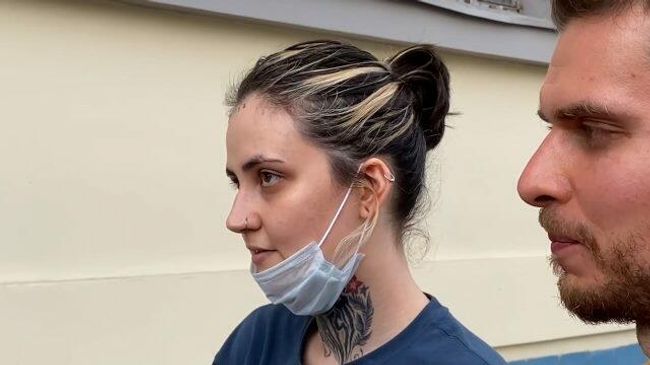 Меня ударили головой об стол – Завьялова о своем задержании на Чистых прудах Меня ударили головой об стол – Завьялова о своем задержании на Чистых прудах