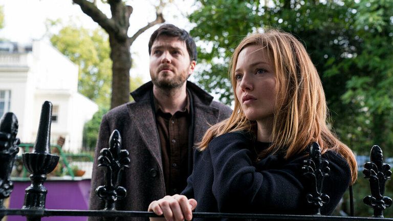 Кадр из сериала Страйк Кадр из сериала Страйк