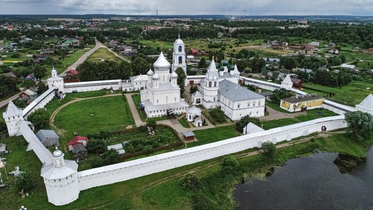 Никитский мужской монастырь в городе Переславль-Залесский Никитский мужской монастырь в городе Переславль-Залесский