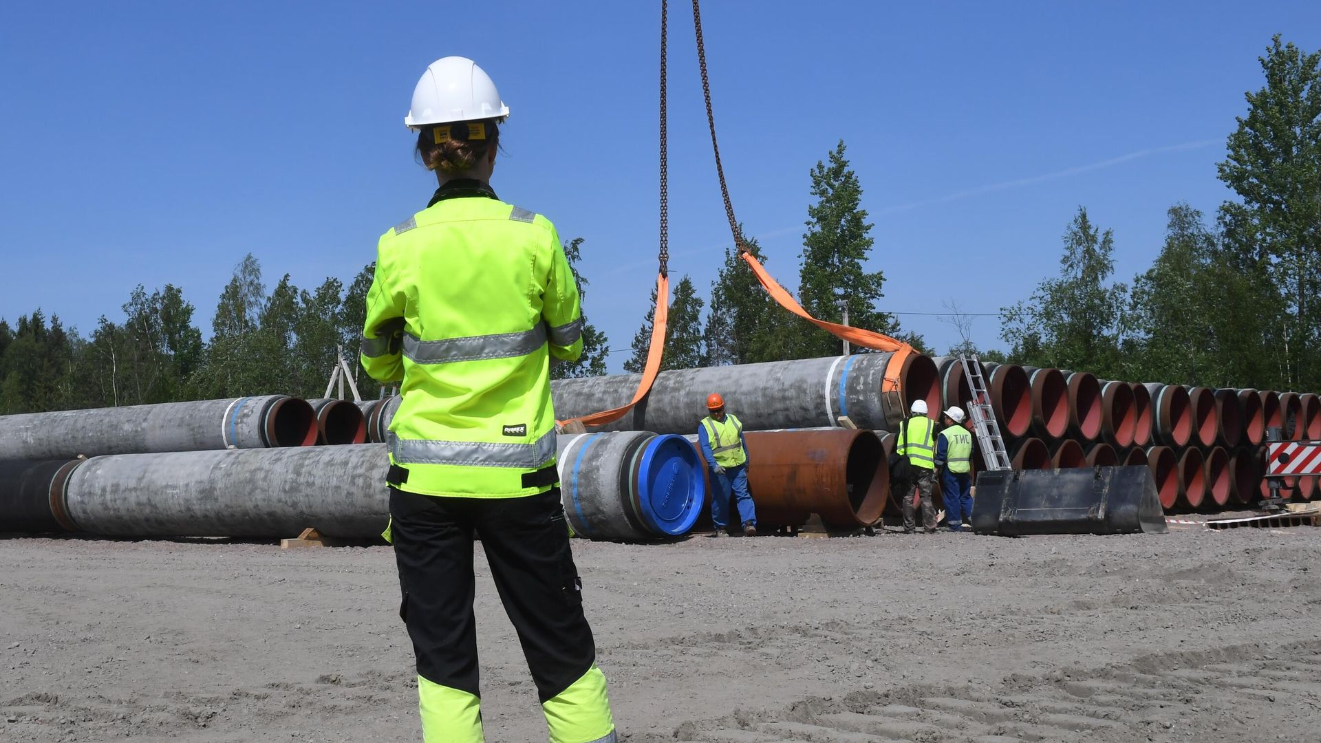Рабочие на участке строительства газопровода Северный поток-2 Рабочие на участке строительства газопровода Северный поток-2 - РИА Новости, 1920, 22.08.2021