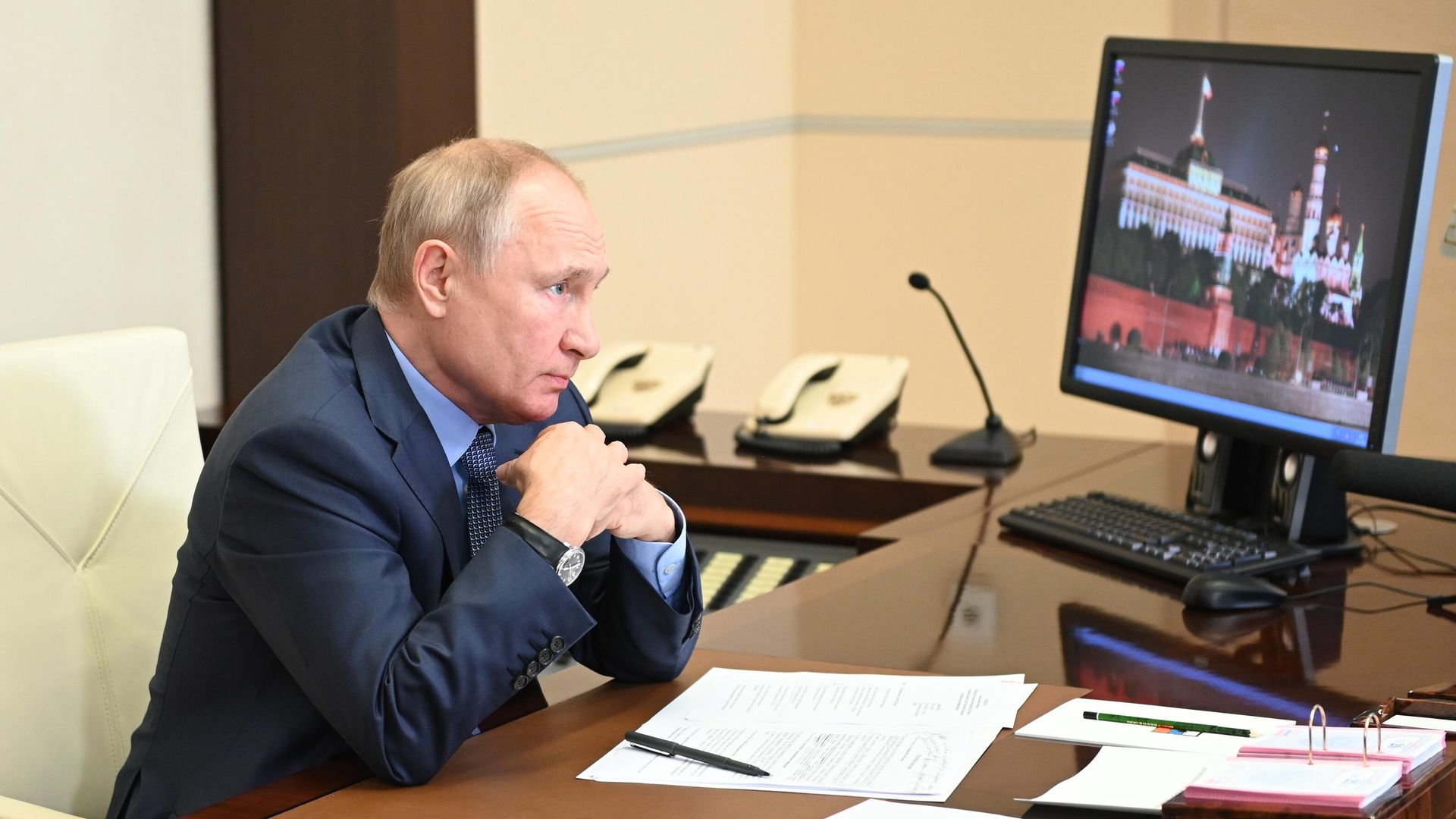 Президент РФ Владимир Путин проводит совещание с членами правительства РФ в режиме видеоконференции - РИА Новости, 1920, 22.07.2021
