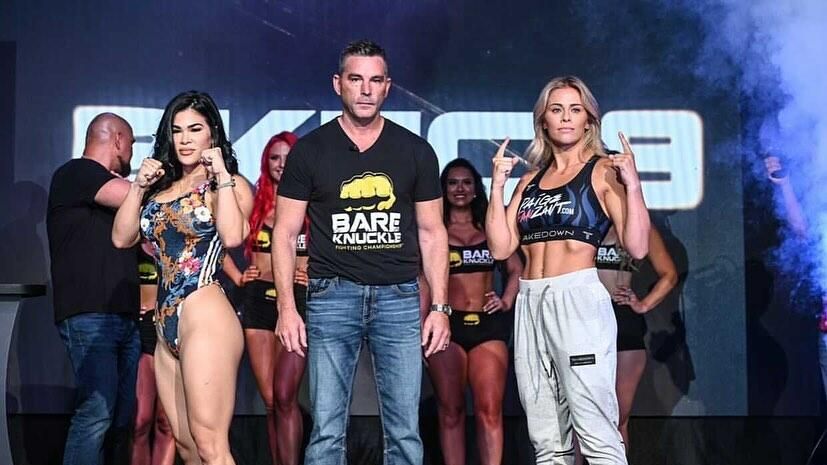 Рэйчел Остович и Пейдж Ванзант на BKFC 19 Рэйчел Остович и Пейдж Ванзант на BKFC 19 - РИА Новости, 1920, 24.07.2021