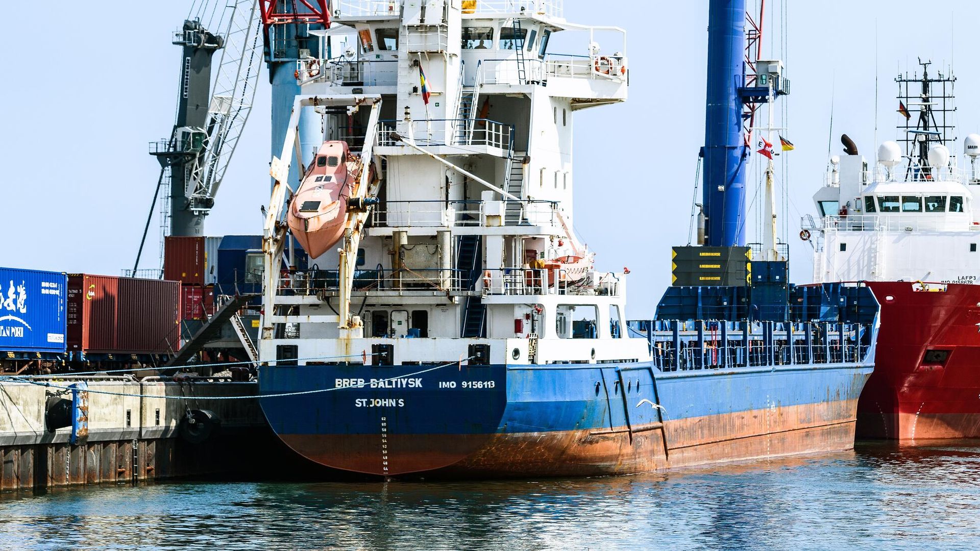 Грузовое судно BREB BALTIYSK в немецком порту Мукран на острове Рюген Грузовое судно BREB BALTIYSK в немецком порту Мукран на острове Рюген - РИА Новости, 1920, 23.08.2021