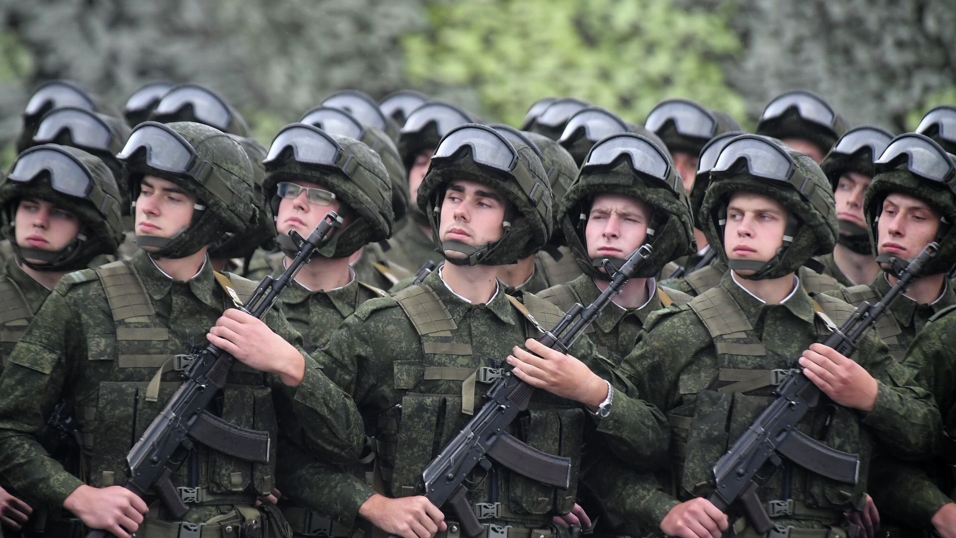Военнослужащие на совместных стратегических учениях Белоруссии и России в Минской области Военнослужащие на совместных стратегических учениях Белоруссии и России в Минской области - РИА Новости, 1920, 08.08.2021