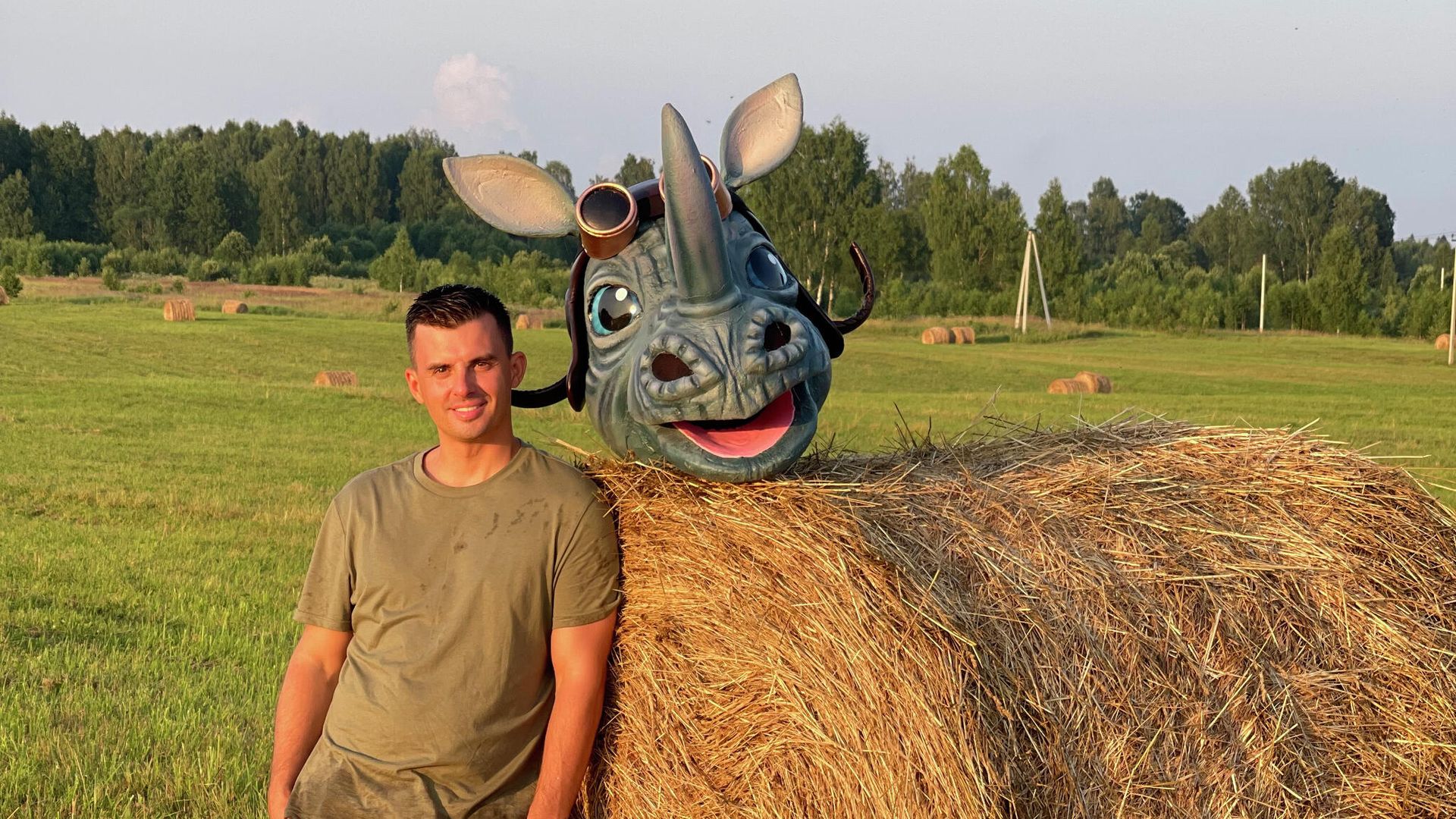 Кирилл Туриченко, съёмки клипа Мой рай Кирилл Туриченко, съёмки клипа Мой рай - РИА Новости, 1920, 02.08.2021