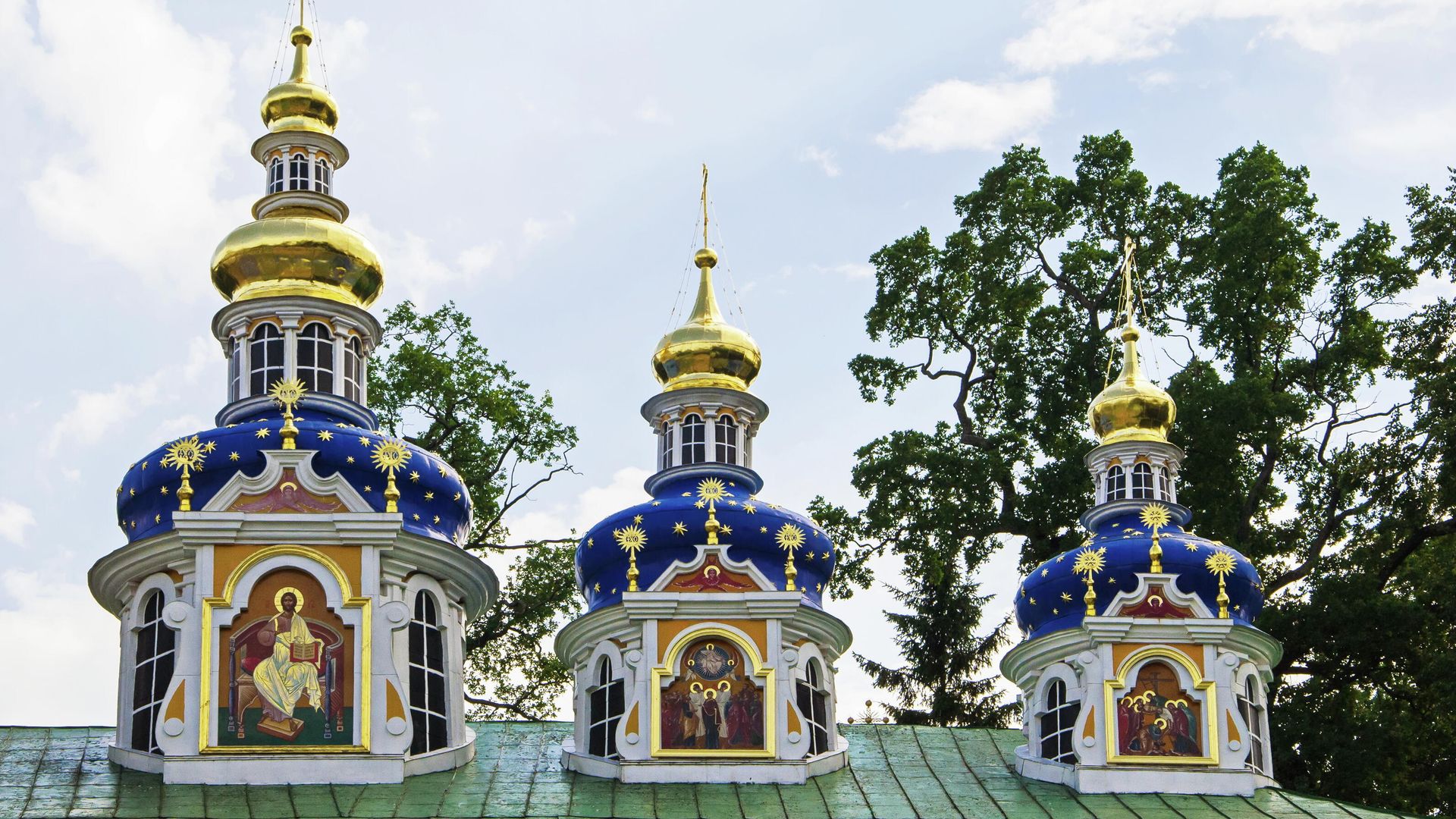 Свято-Успенский Псково-Печерский Мужской Монастырь Свято-Успенский Псково-Печерский Мужской Монастырь - РИА Новости, 1920, 28.08.2023