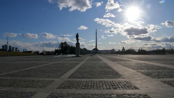 Парк Победы на Поклонной горе в Москве Парк Победы на Поклонной горе в Москве - РИА Новости, 1920, 09.06.2022