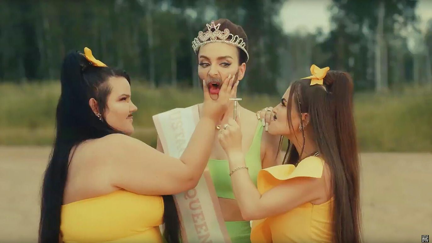 Кадр из клипа LITTLE BIG - MOUSTACHE (feat. NETTA) Кадр из клипа LITTLE BIG - MOUSTACHE (feat. NETTA) - РИА Новости, 1920, 09.08.2021