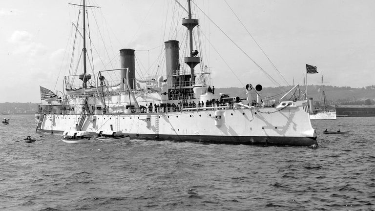 Американский корабль USS Olympia, 1900 год