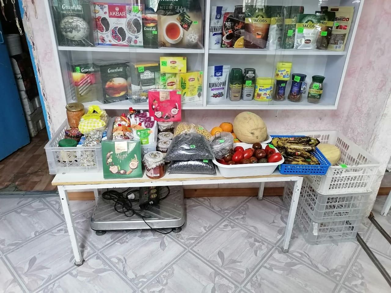 Прилавок с просроченной продукцией Прилавок с просроченной продукцией - РИА Новости, 1920, 06.08.2021