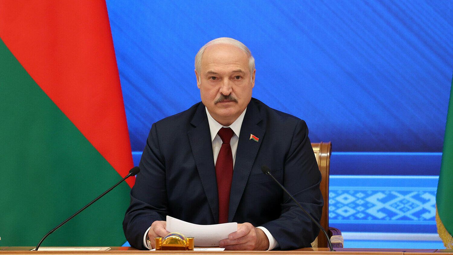 Президент Белоруссии Александр Лукашенко во время встречи Большой разговор с Президентом Президент Белоруссии Александр Лукашенко во время встречи Большой разговор с Президентом - РИА Новости, 1920, 11.11.2021