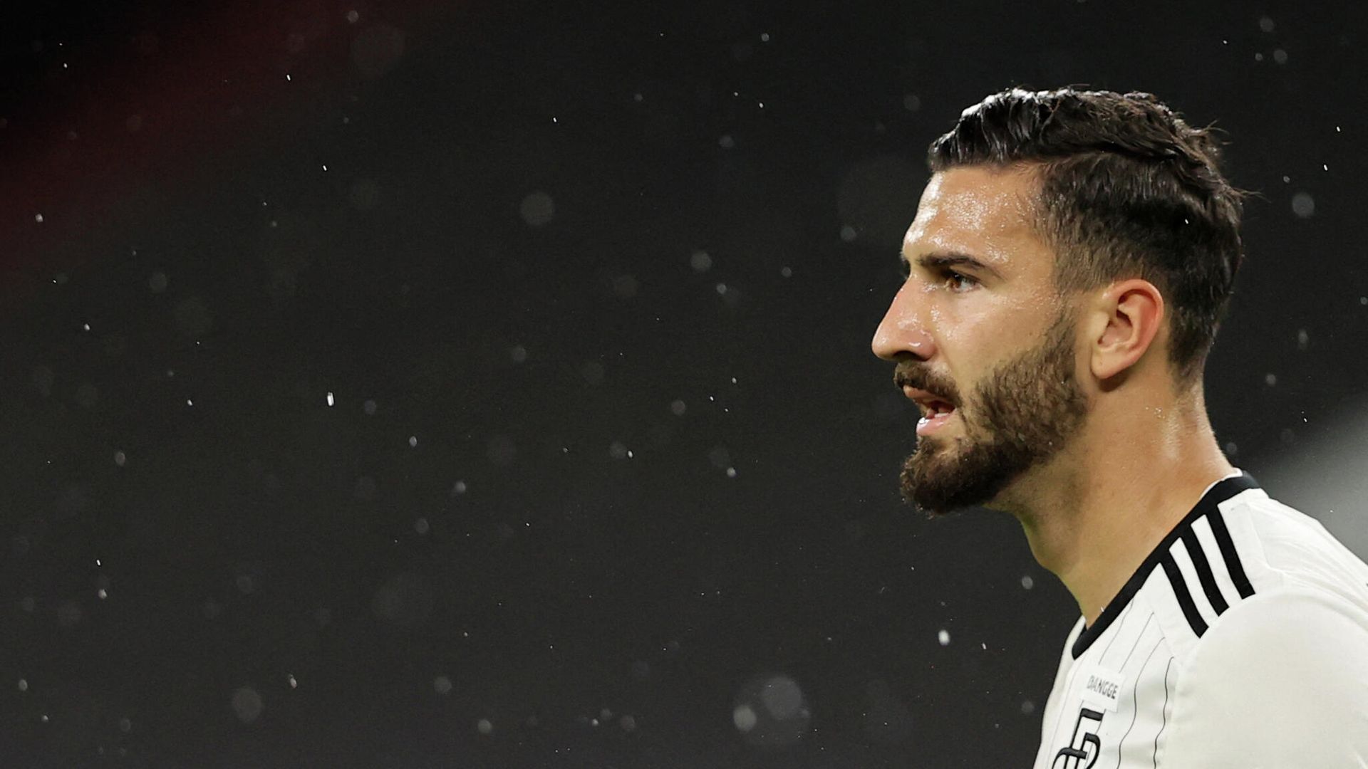 FC Basel's Swiss forward Kemal Ademi looks on at the end of the UEFA Europa League quarter-final football match Shakhtar Donetsk v FC Basel at the Arena Aufschalke on August 11, 2020 in Gelsenkirchen, western Germany. (Photo by WOLFGANG RATTAY / POOL / AFP) FC Basel's Swiss forward Kemal Ademi looks on at the end of the UEFA Europa League quarter-final football match Shakhtar Donetsk v FC Basel at the Arena Aufschalke on August 11, 2020 in Gelsenkirchen, western Germany. (Photo by WOLFGANG RATTAY / POOL / AFP) - РИА Новости, 1920, 10.08.2021