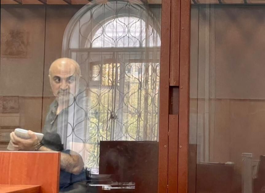 Бывший министр туризма Республики Северная Осетия-Алания Алан Диамбеков на заседании Басманного суда Москвы Бывший министр туризма Республики Северная Осетия-Алания Алан Диамбеков на заседании Басманного суда Москвы - РИА Новости, 1920, 12.08.2021
