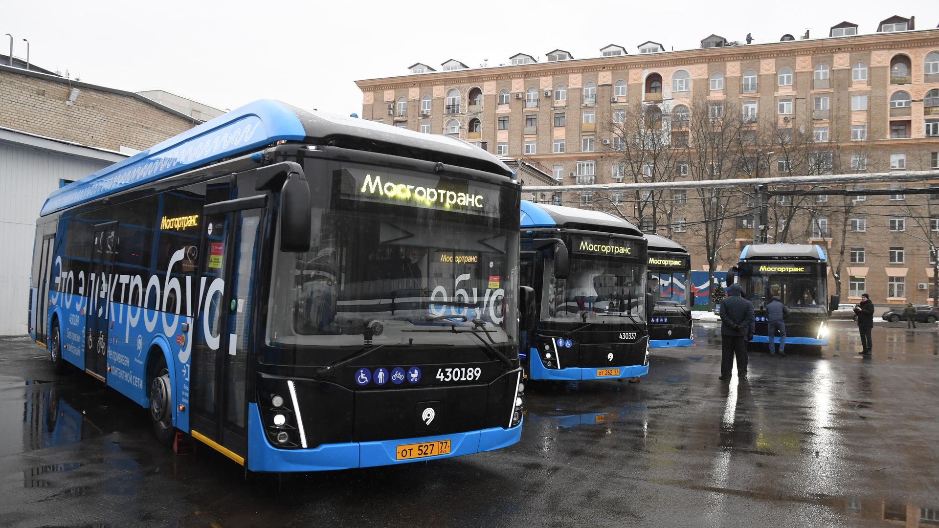 Электробусы в автопарке в Москве Электробусы в автопарке в Москве - РИА Новости, 1920, 26.11.2025