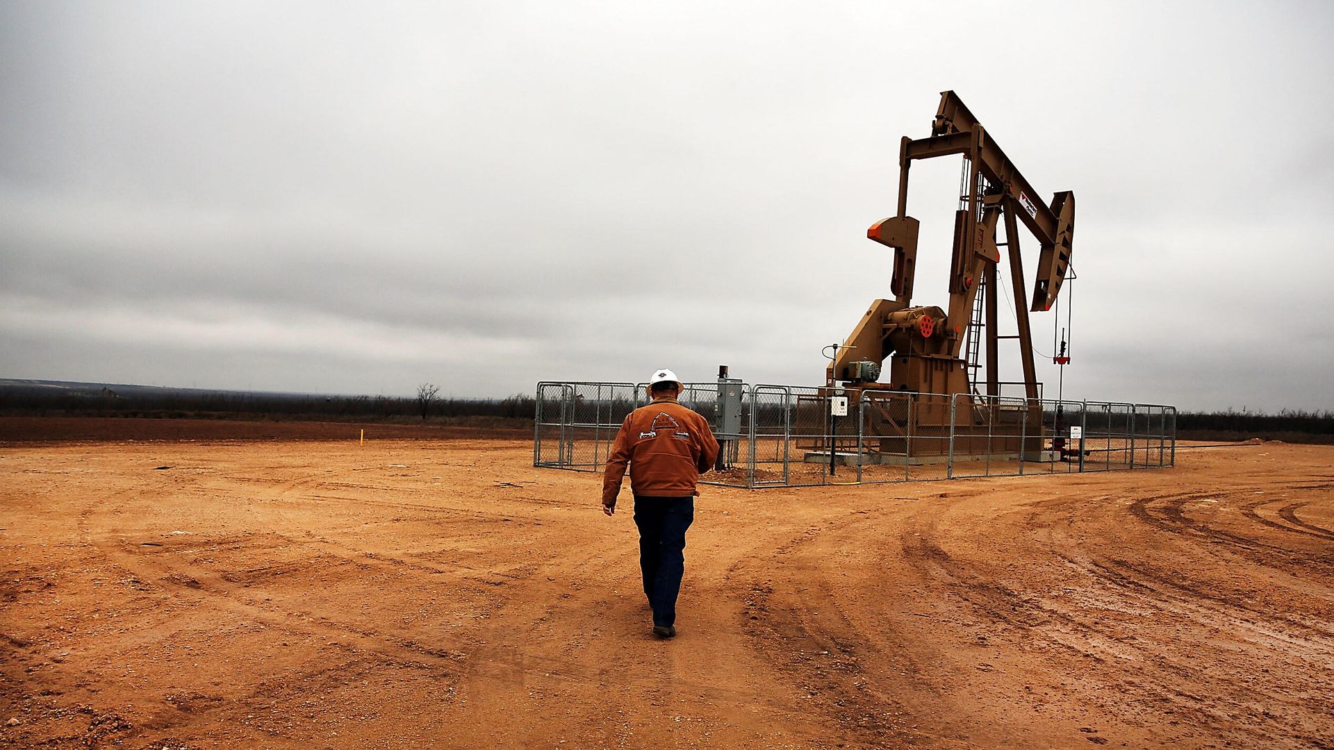 Вид на нефтяную скважину, штат Техас Вид на нефтяную скважину, штат Техас - РИА Новости, 1920, 19.08.2021
