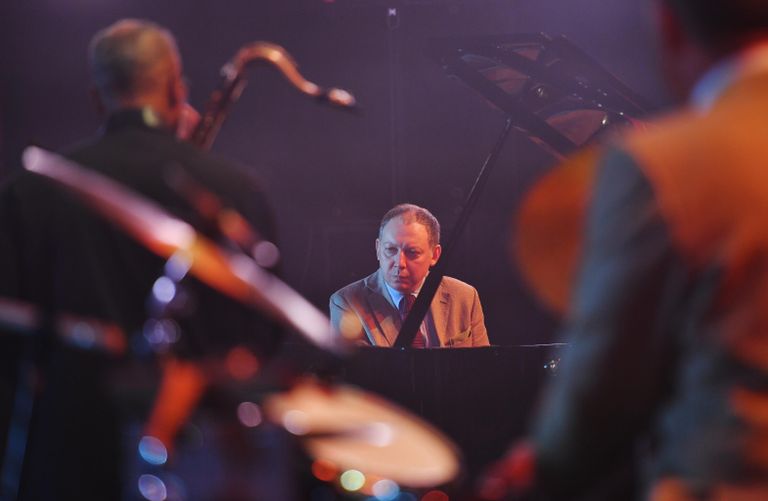 Выступление джазового коллектива International Jazz Ensemble Якова Окуня на Международном джазовом фестивале Koktebel Jazz Party - 2021 в Крыму. Выступление джазового коллектива International Jazz Ensemble Якова Окуня на Международном джазовом фестивале Koktebel Jazz Party - 2021 в Крыму.