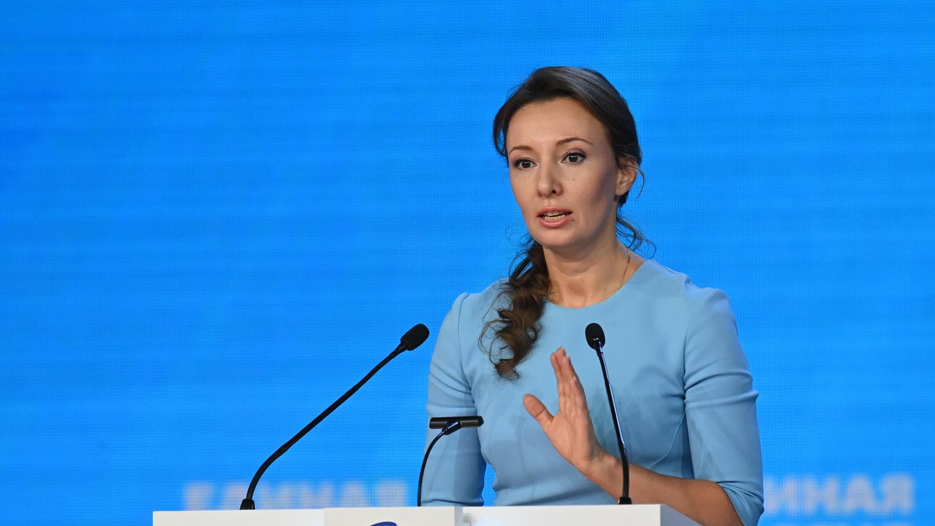 Уполномоченный при президенте РФ по правам ребенка Анна Кузнецова на XX съезде Всероссийской политической партии Единая Россия Уполномоченный при президенте РФ по правам ребенка Анна Кузнецова на XX съезде Всероссийской политической партии Единая Россия - РИА Новости, 1920, 27.09.2021