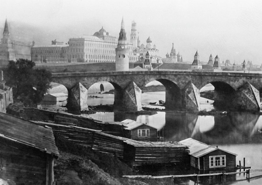 Большой Каменный мост в Москве. 1870 г. Большой Каменный мост в Москве. 1870 г.