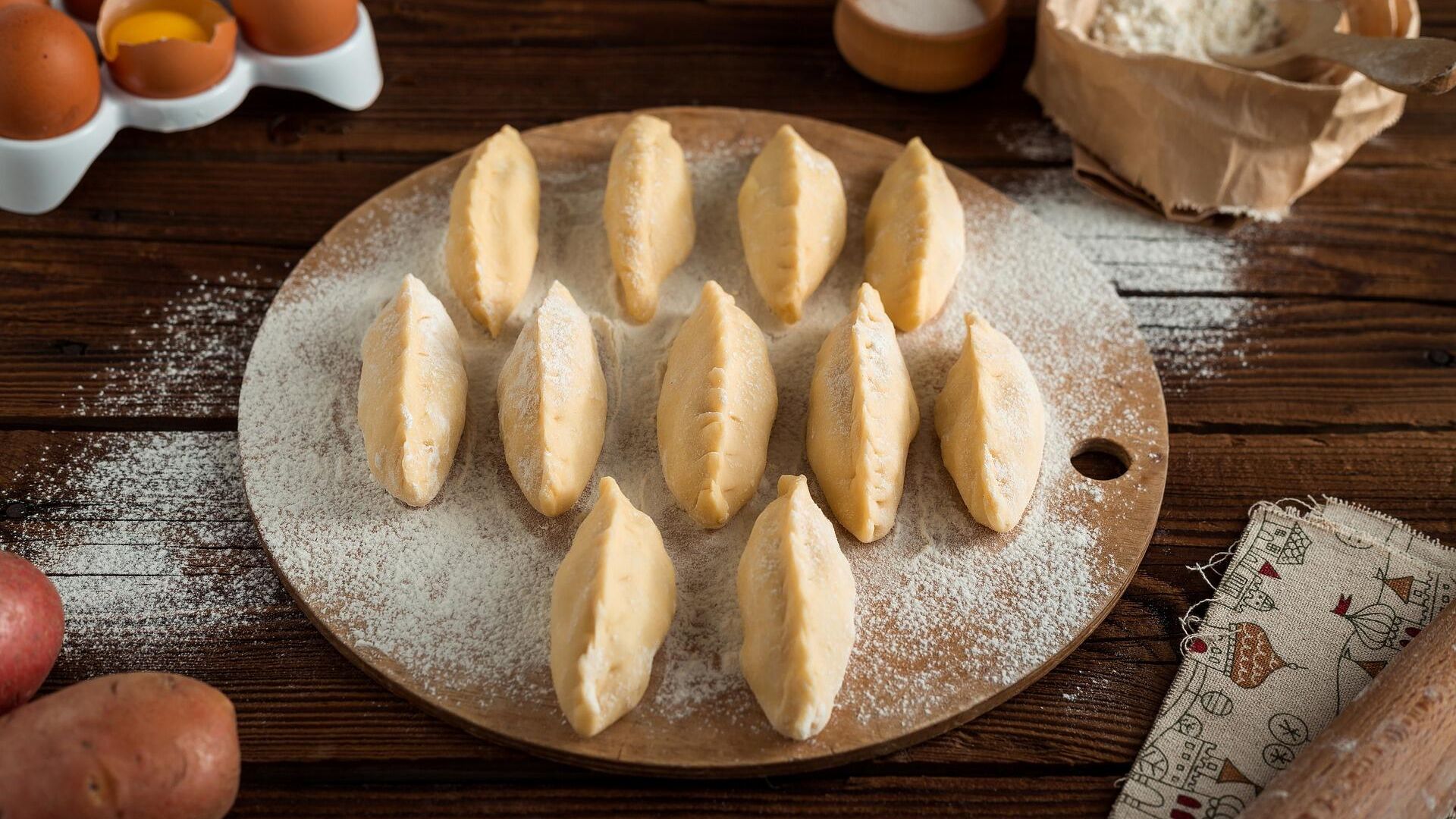 Вареники с картофелем Вареники с картофелем - РИА Новости, 1920, 15.09.2022