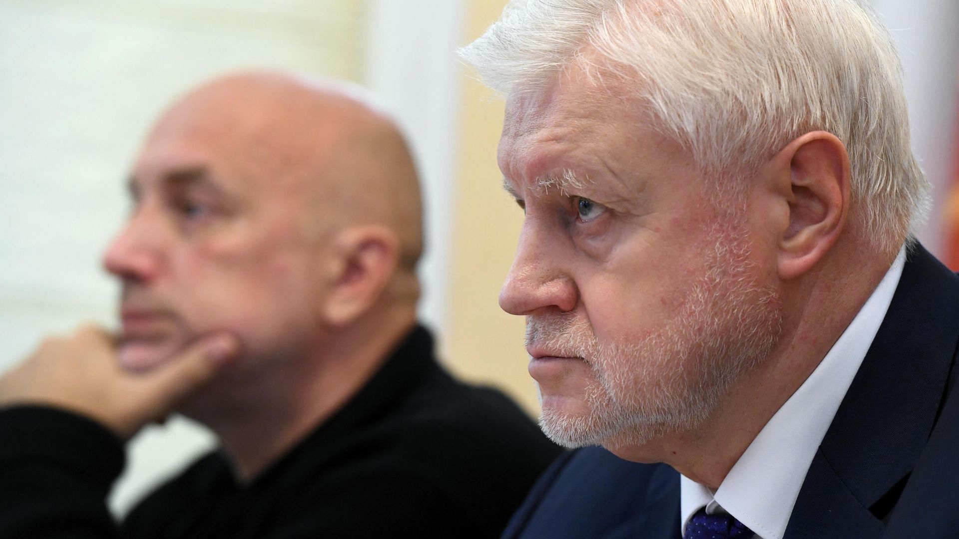 Сергей Миронов и Захар Прилепин во время совещания предвыборного штаба партии Справедливая Россия – за правду Сергей Миронов и Захар Прилепин во время совещания предвыборного штаба партии Справедливая Россия – за правду - РИА Новости, 1920, 04.09.2021