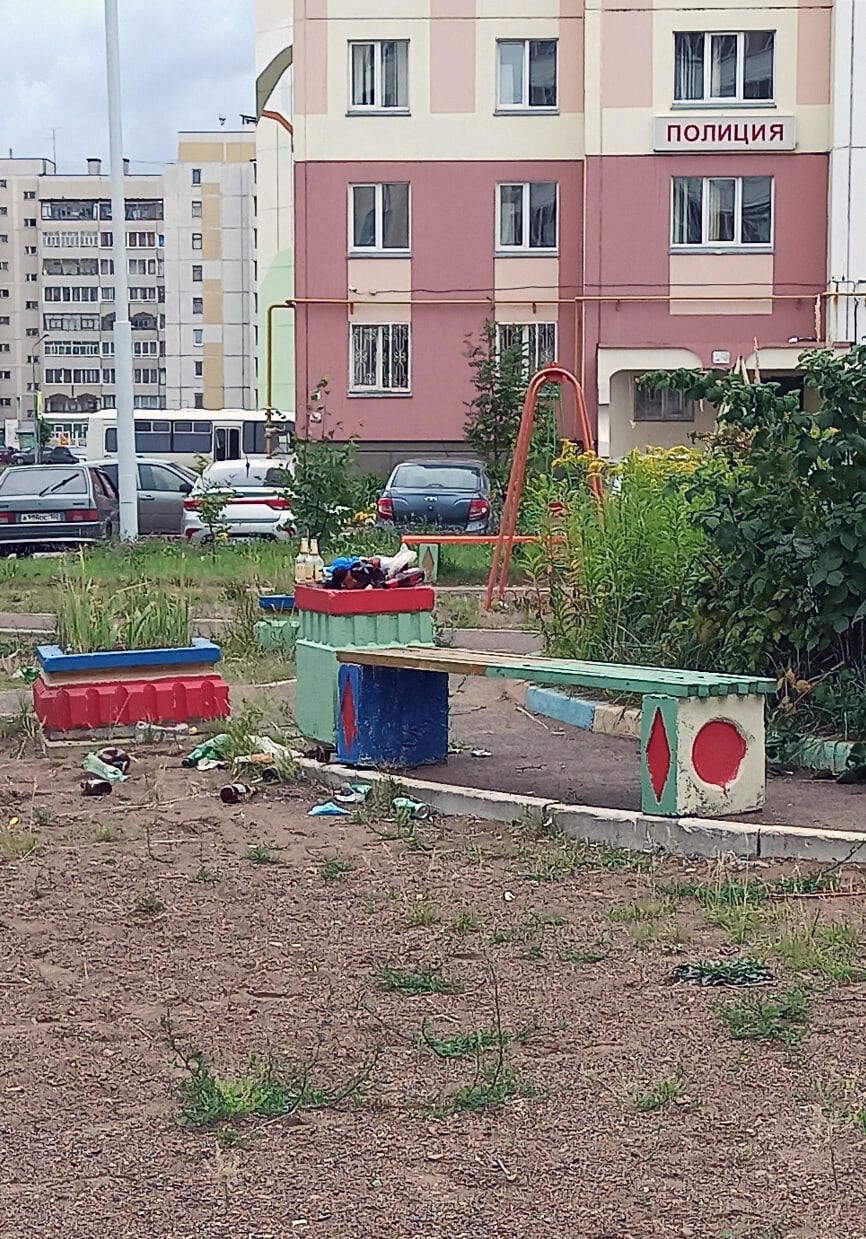 В доме на Гайнуллина, 8 находится опорный пункт полиции В доме на Гайнуллина, 8 находится опорный пункт полиции - РИА Новости, 1920, 31.08.2021