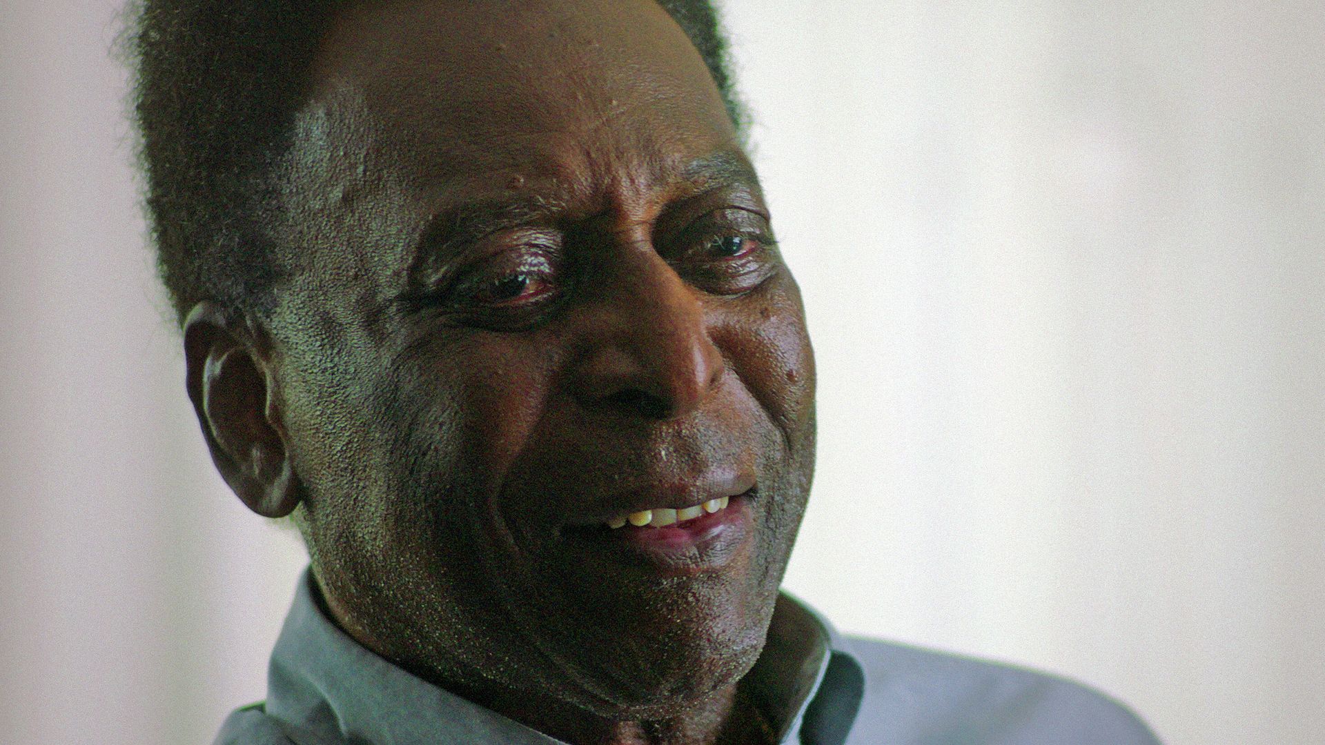 Video grab made available by the Netflix communication department on January 13, 2021 showing Brazilian former footballer Pele during an interview. - Netflix announced an upcoming release of a documentary on Pele, which will portray the transformation of the young football prodigy's revelation at the 1958 World Cup into a national hero during a radical and turbulent era in Brazilian history. The film will be available on the platform since February 23, 2021. (Photo by - / Netflix / AFP) / RESTRICTED TO EDITORIAL USE - MANDATORY CREDIT AFP PHOTO / NETFLIX - NO MARKETING NO ADVERTISING CAMPAIGNS -DISTRIBUTED AS A SERVICE TO CLIENTS Video grab made available by the Netflix communication department on January 13, 2021 showing Brazilian former footballer Pele during an interview. - Netflix announced an upcoming release of a documentary on Pele, which will portray the transformation of the young football prodigy's revelation at the 1958 World Cup into a national hero during a radical and turbulent era in Brazilian history. The film will be available on the platform since February 23, 2021. (Photo by - / Netflix / AFP) / RESTRICTED TO EDITORIAL USE - MANDATORY CREDIT AFP PHOTO / NETFLIX - NO MARKETING NO ADVERTISING CAMPAIGNS -DISTRIBUTED AS A SERVICE TO CLIENTS - РИА Новости, 1920, 31.08.2021