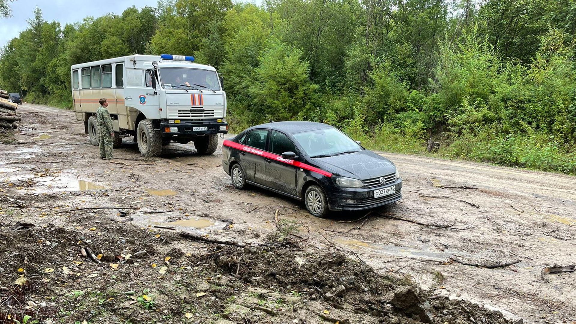 Поиск пропавших женщин в районе горы Вайда в Смирныховском районе Сахалинской области Поиск пропавших женщин в районе горы Вайда в Смирныховском районе Сахалинской области - РИА Новости, 1920, 01.09.2021