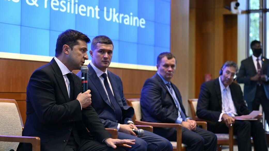 Президент Украины Владимир Зеленский во время визита в США Президент Украины Владимир Зеленский во время визита в США - РИА Новости, 1920, 04.09.2021