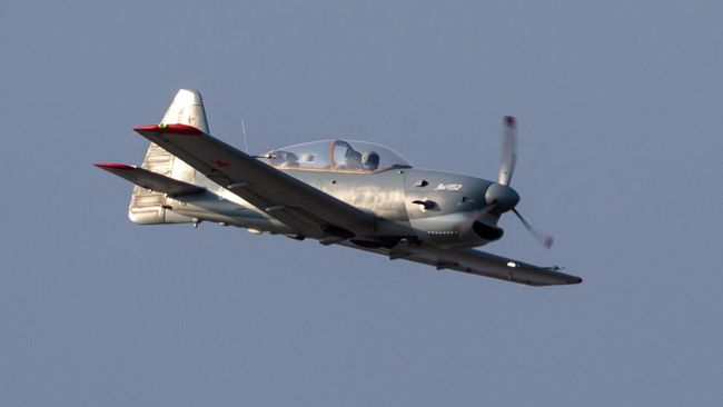 Самолет Як-152