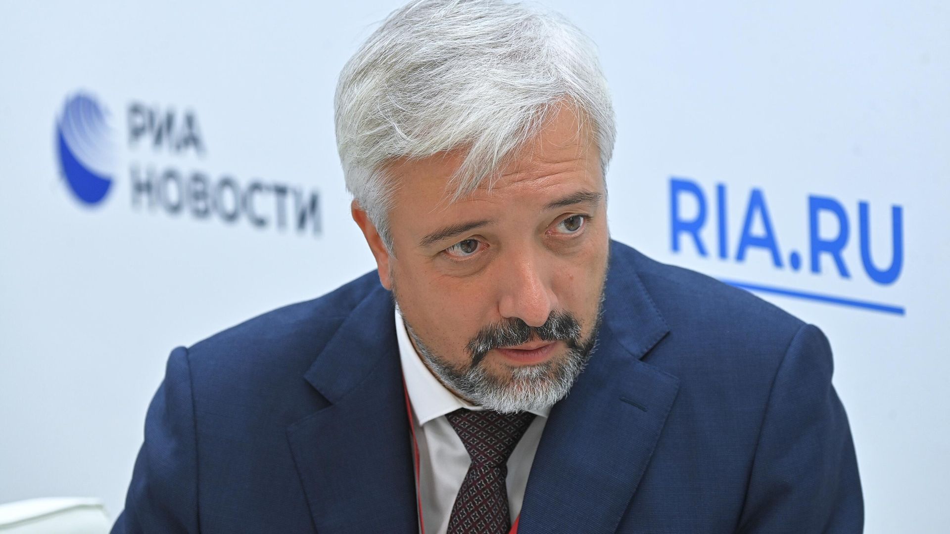 Руководитель Федерального агентства по делам Содружества Независимых Государств, соотечественников, проживающих за рубежом, и по международному гуманитарному сотрудничеству Евгений Примаков Руководитель Федерального агентства по делам Содружества Независимых Государств, соотечественников, проживающих за рубежом, и по международному гуманитарному сотрудничеству Евгений Примаков - РИА Новости, 1920, 12.01.2022