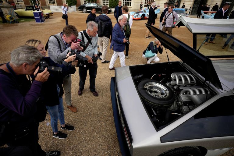 Единственный в своем роде автомобиль Aston Martin Bulldog