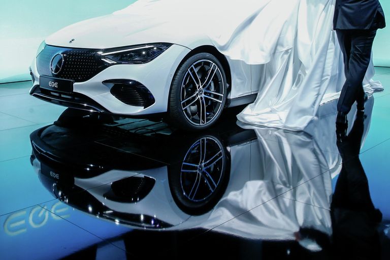 Автомобиль EQE на Международном Мюнхенском автосалоне Автомобиль EQE на Международном Мюнхенском автосалоне
